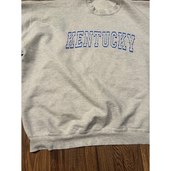 VTG 70s 80s University of Kentucky Wildcats Thrashed Crewneck Sweatshirt Sz M - Picture 3 of 8